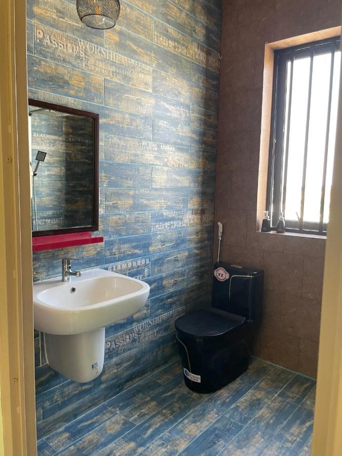 Bich Ngoan Hotel Trà Vinh Exteriör bild