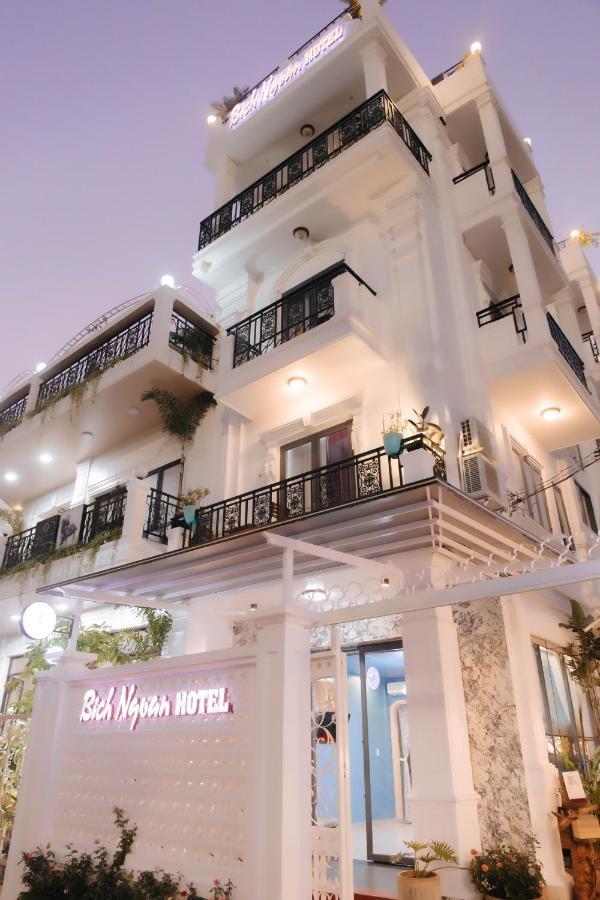 Bich Ngoan Hotel Trà Vinh Exteriör bild