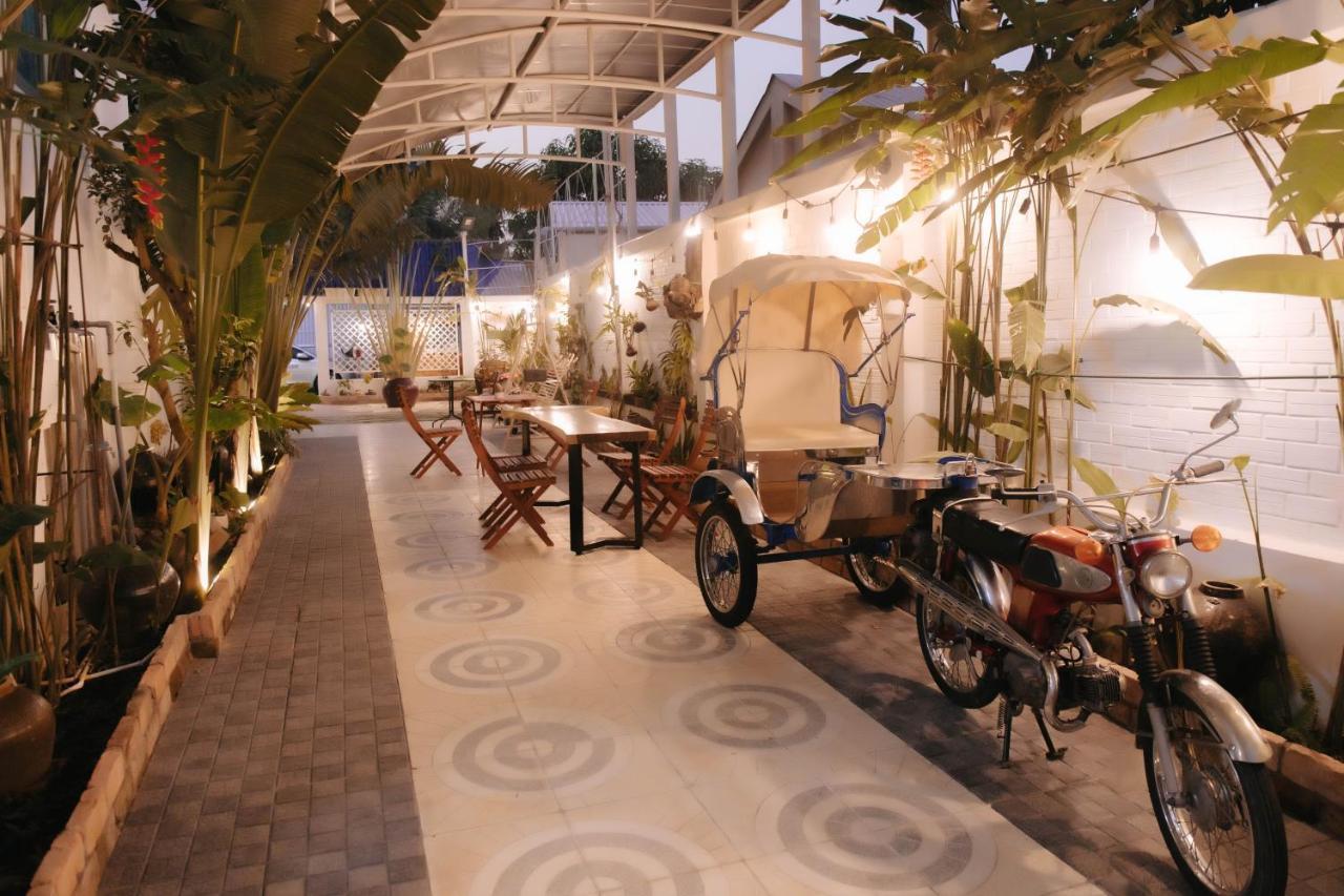Bich Ngoan Hotel Trà Vinh Exteriör bild