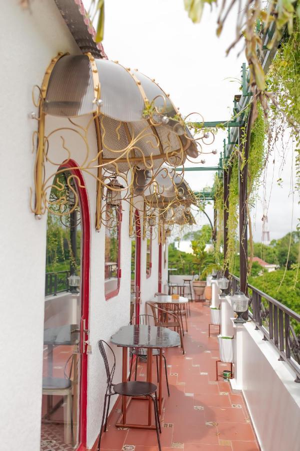 Bich Ngoan Hotel Trà Vinh Exteriör bild