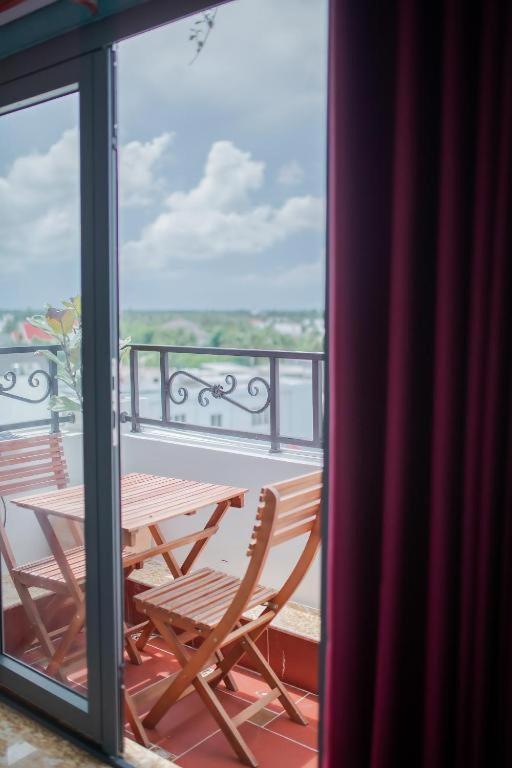 Bich Ngoan Hotel Trà Vinh Exteriör bild